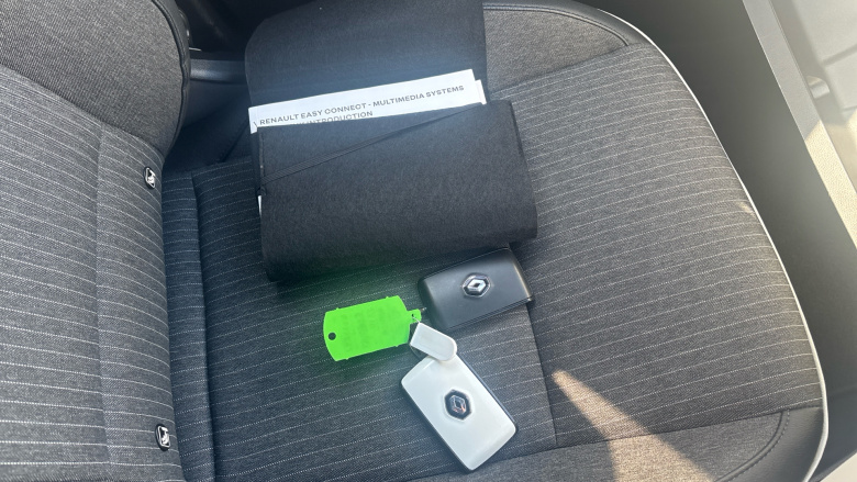 Renault Clio 1.6 E-TECH full hybrid 145 Techno 5dr Auto Hybrid Hatchback